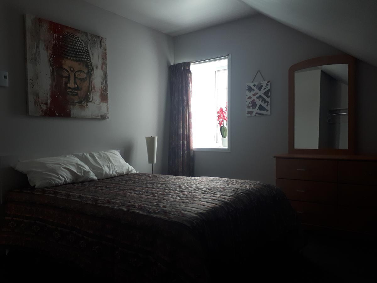 Hotel Au Vieux Bardeau Deschambault Luaran gambar